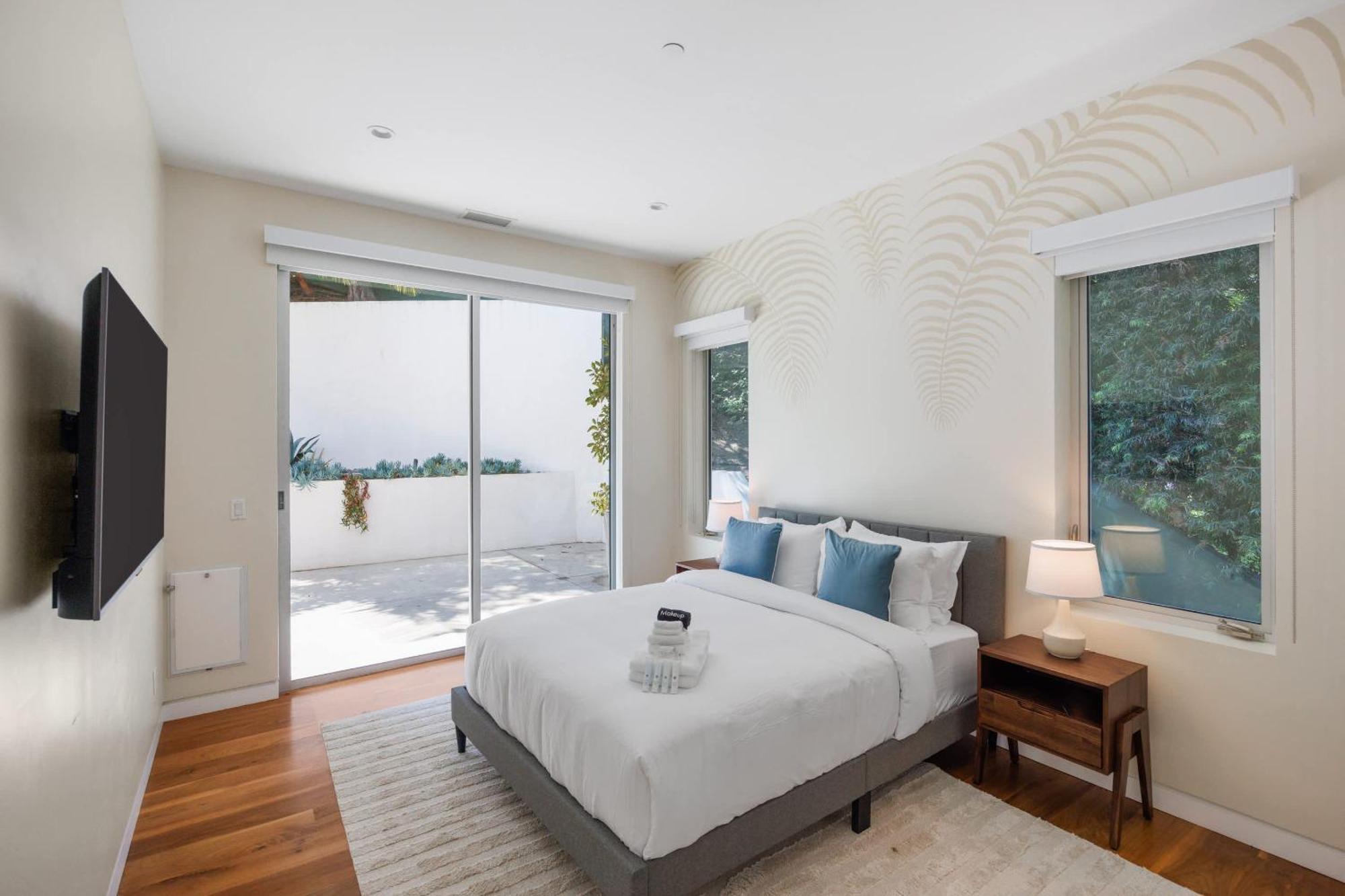 New Listing Mountainside By Colby & Conrad *