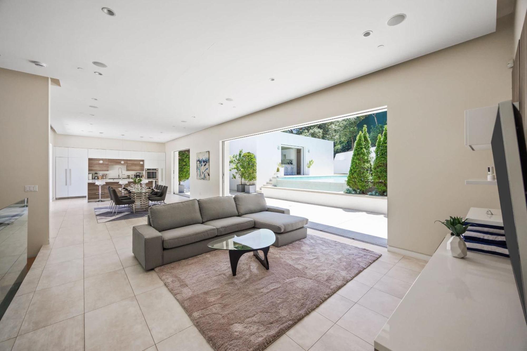New Listing Mountainside By Colby & Conrad Сasa de vacaciones Los Ángeles