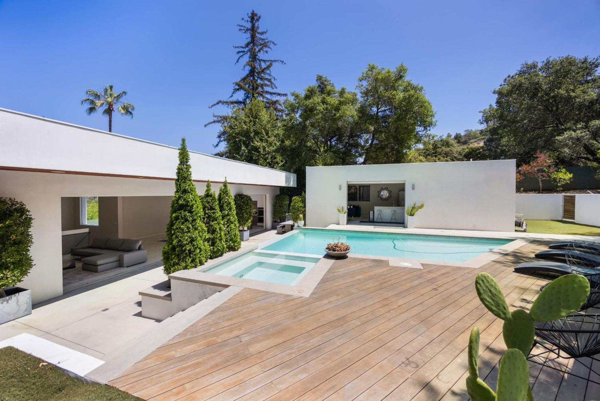 New Listing Mountainside By Colby & Conrad Holiday home