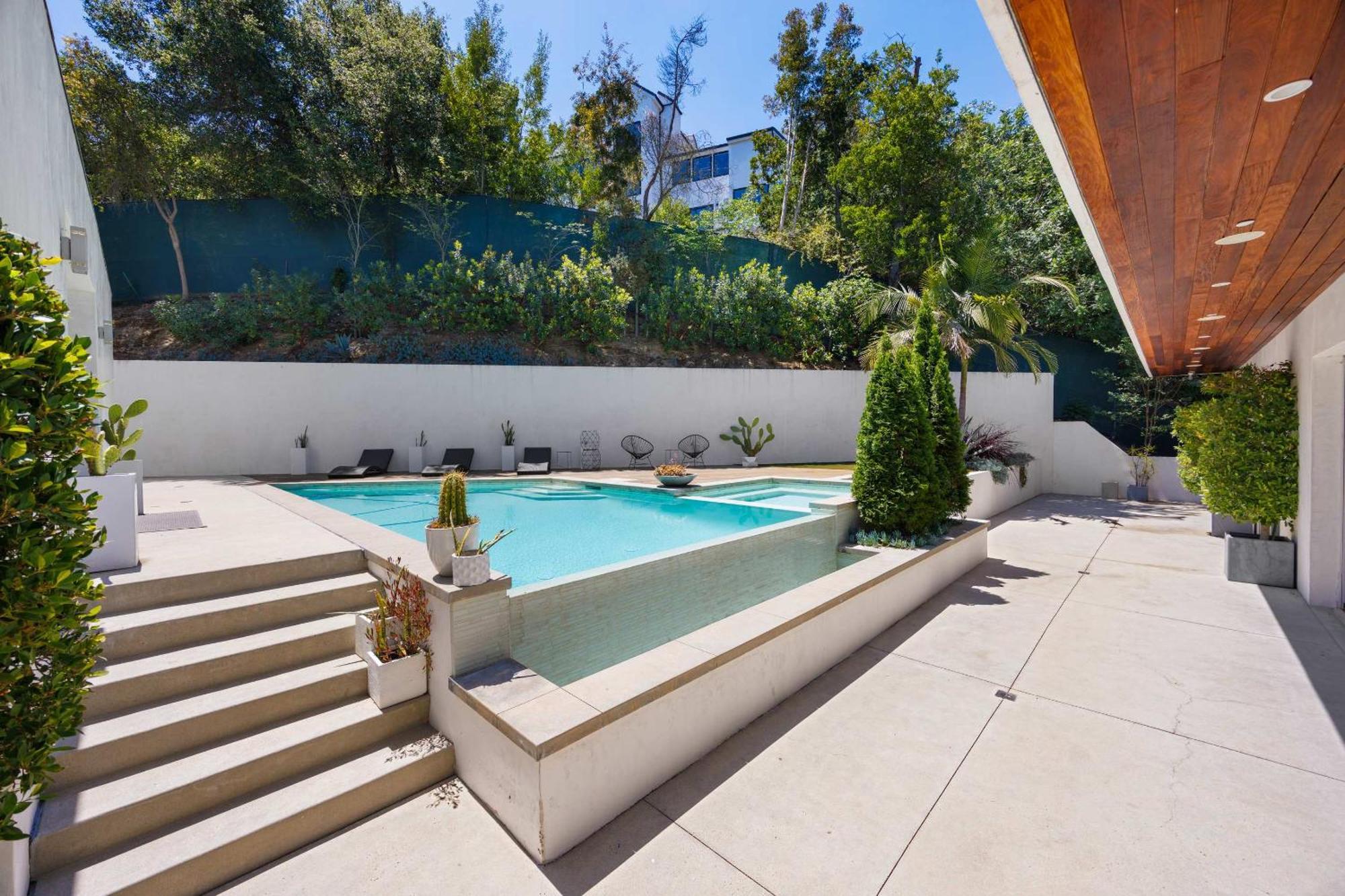 New Listing Mountainside By Colby & Conrad Holiday home *